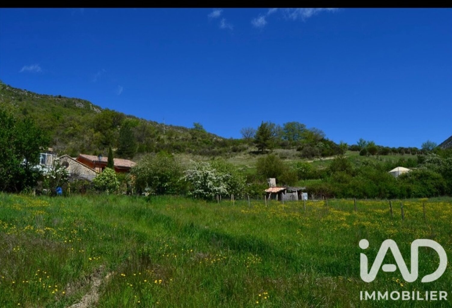 Vente Terrain 800 m&sup2; — photo 1