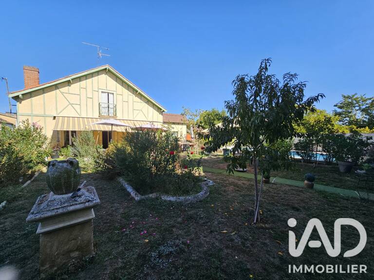 Vente Maison/villa 9 pièces — photo 1