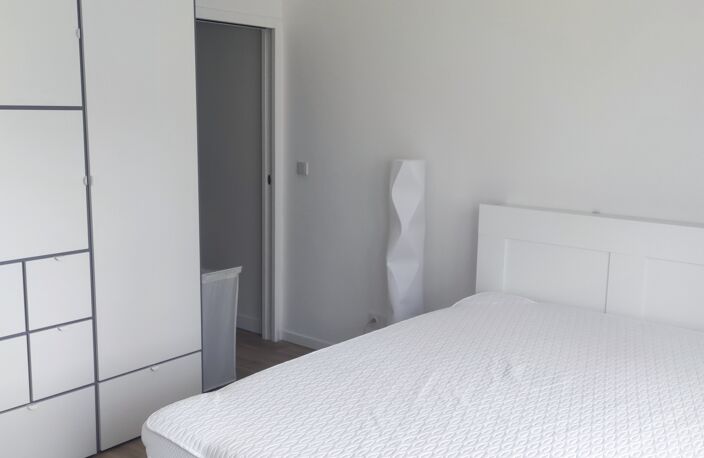 Location Appartement 1 pièce — photo 4