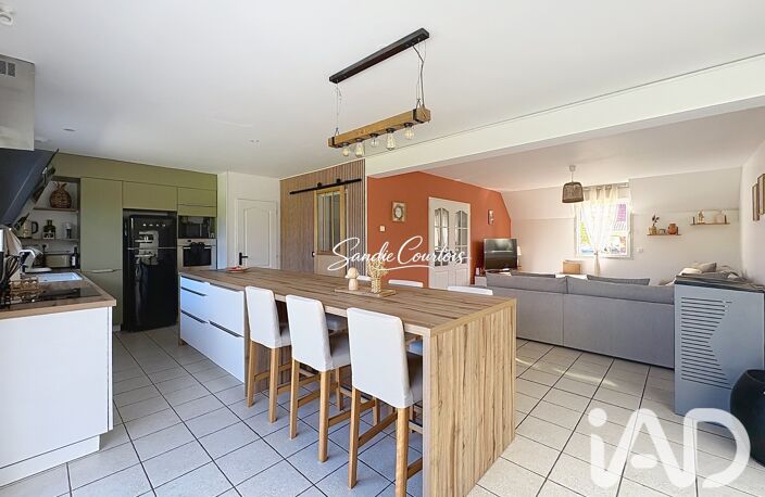 Vente Maison/villa 5 pièces — photo 2