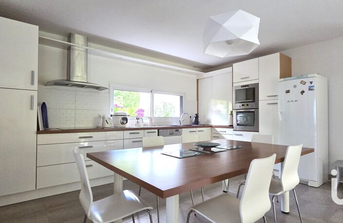 Vente Maison d'architecte 8 pièces — photo 4