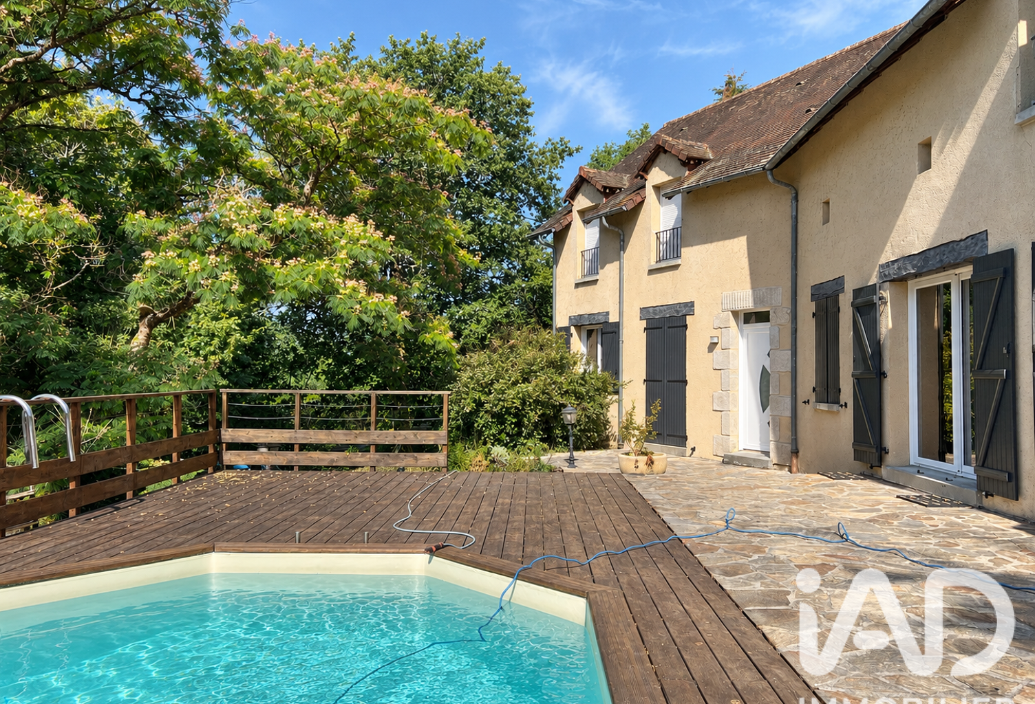 Location Maison/villa 7 pièces — photo 1