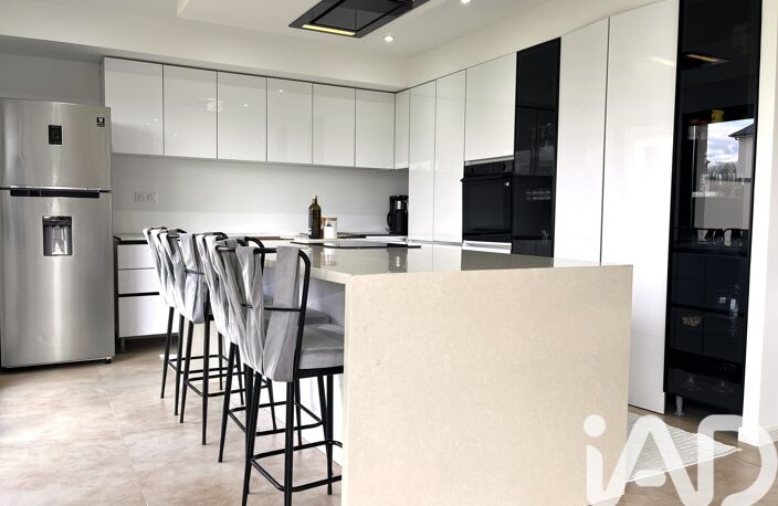 Vente Maison/villa 6 pièces — photo 3