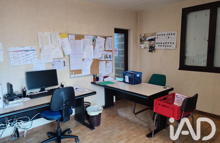 Vente Garage 308 m&sup2; — photo 4