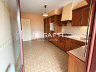 Appartement T4 de 85 m² avec garage, cave et deux balcons — photo 3
