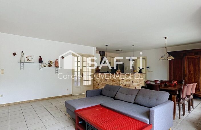 Superbe plain-pied familial avec grand jardin piscinable, écoles et collège à 2 minutes! — photo 3