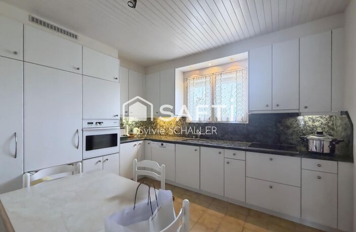 Villa familiale climatisée semi mitoyenne par le garage. — photo 3