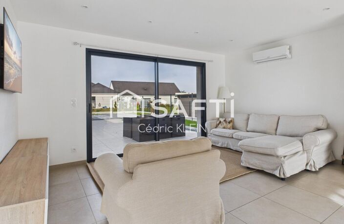 Pavillon contemporain avec piscine — photo 4