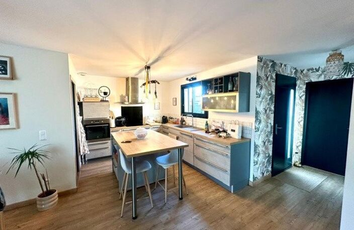 POUCHARRAMET - Jolie maison contemporaine de plain-pied sur une parcelle de 613 m2 — photo 3
