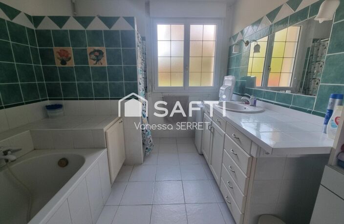Maison familiale avec vie de plain-pied, grand sous-sol et jardin — photo 2