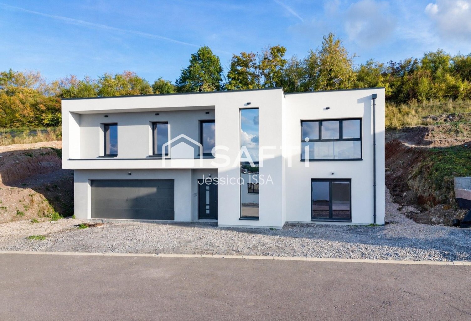 Maison contemporaine : un bien d'exception ! — photo 1