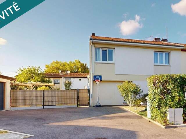 Magnifique maison avec jardin clôturé, garage, 5 chambres — photo du bien
