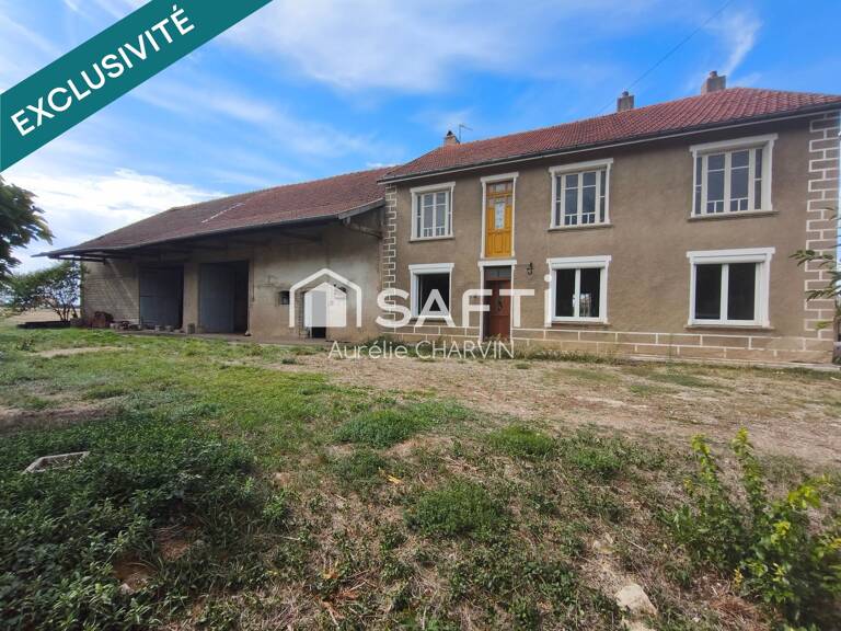 Maison et Dépendances sur terrain de 10 800 M2 — photo 1