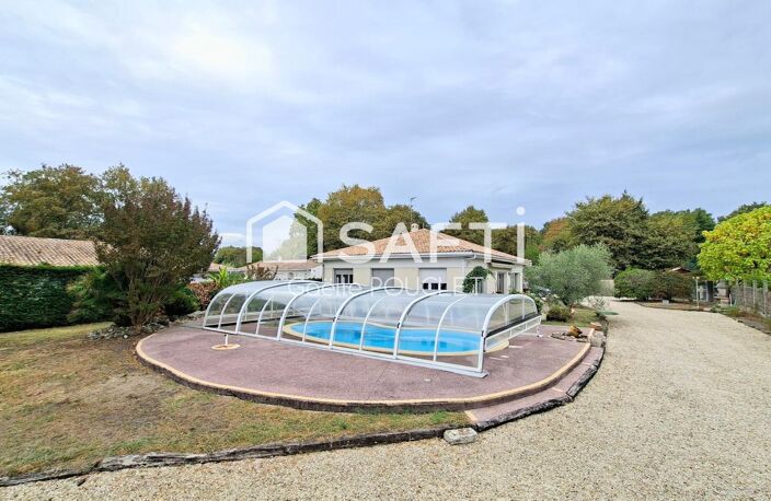 T8 au calme, plain pied, piscine, garage de 90m² — photo 3