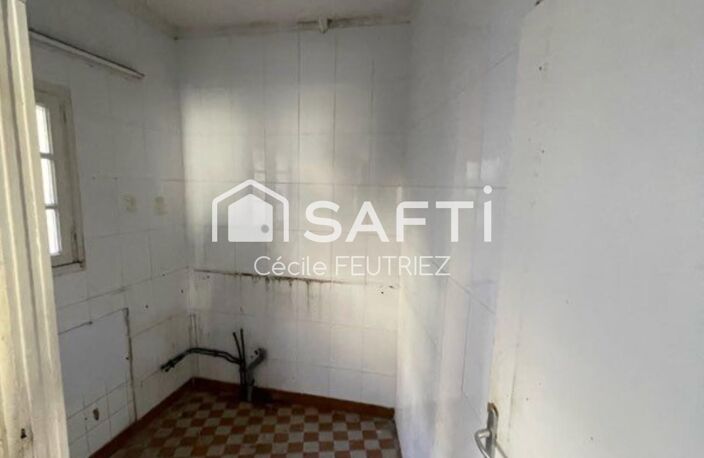 Immeuble avec local commercial — photo 5
