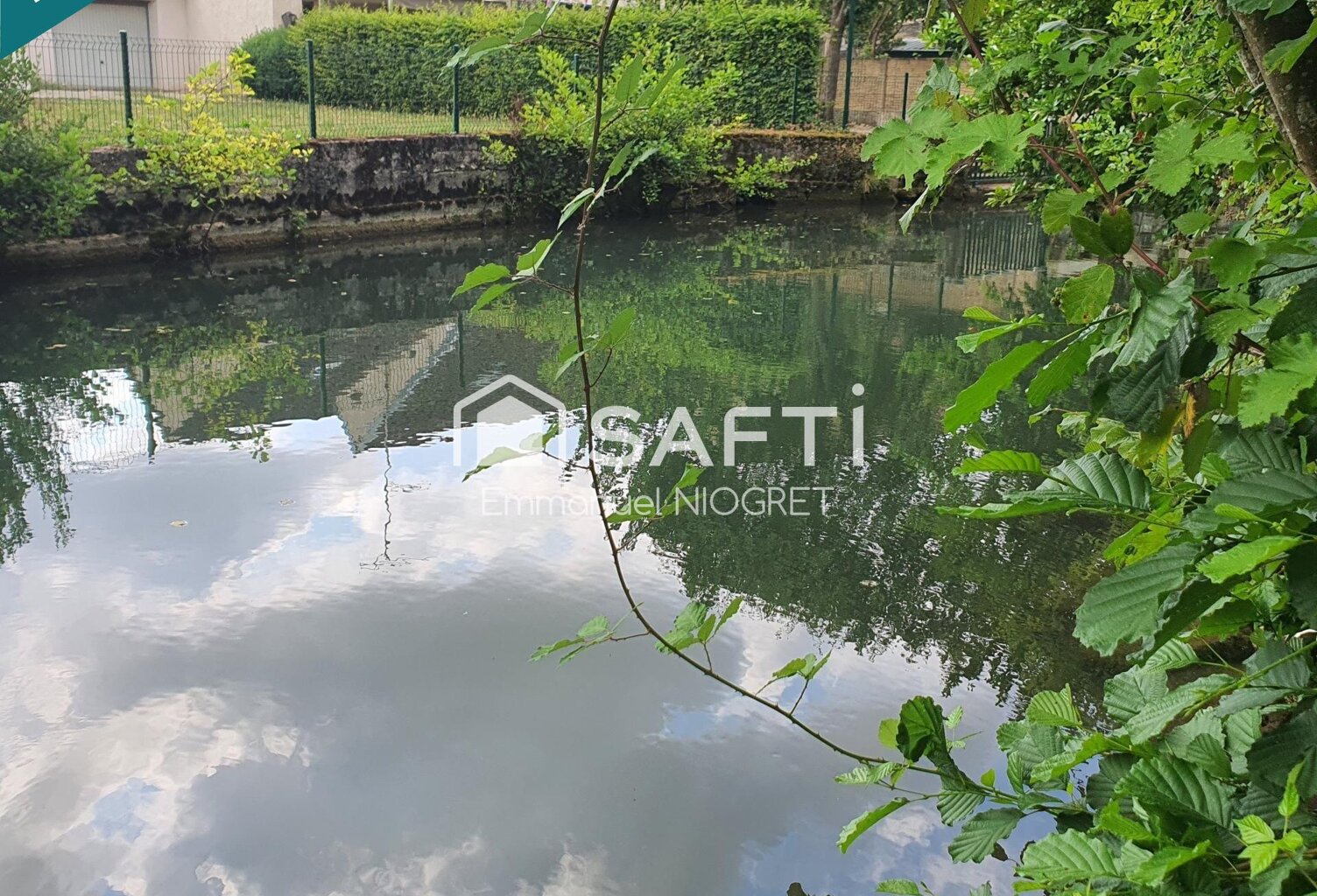 Terrain constructible de 730 m² au cœur de Mirebeau-sur-Bèze — photo 1
