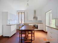 Appartement 3 pièces rénové avec jardin, cave et stationnement — photo 2