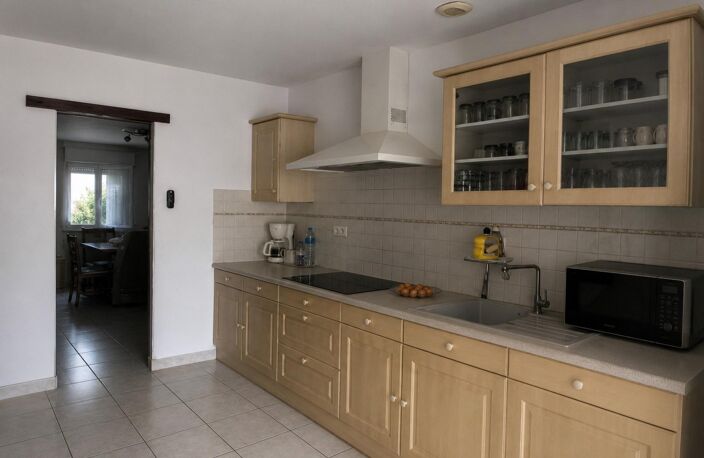 Une jolie maison saine et fonctionnelle — photo 3