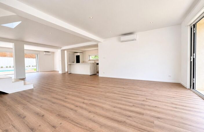 MAISON FAMILIALE 190 M2 ENTIÈREMENT RÉNOVÉE — photo 3