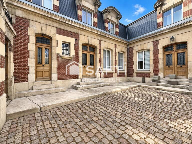 Maison de maître en coeur de ville — photo 1