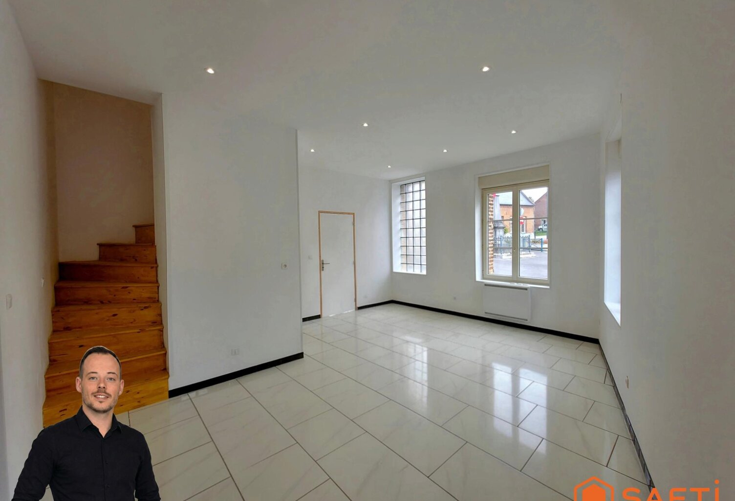 Busigny  Maison rénovée + local commercial — photo 1