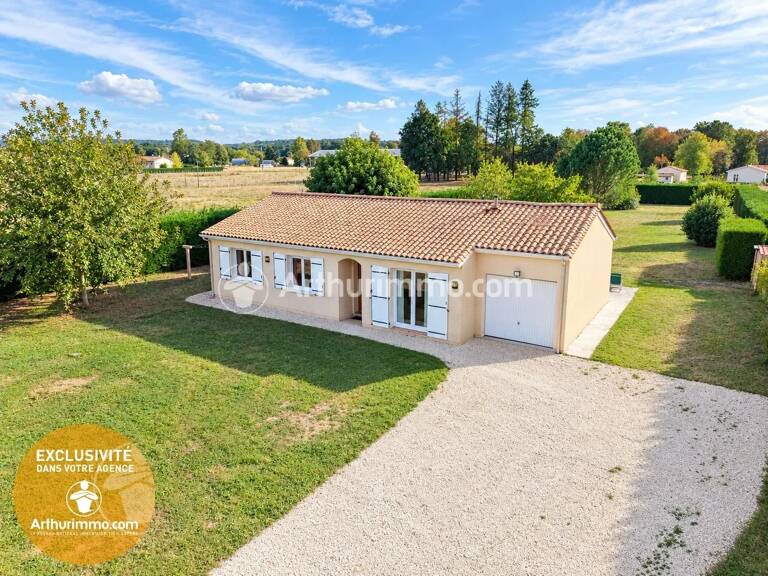 Plain pied 98 m², 5 pièces, 3 chambres — photo 1