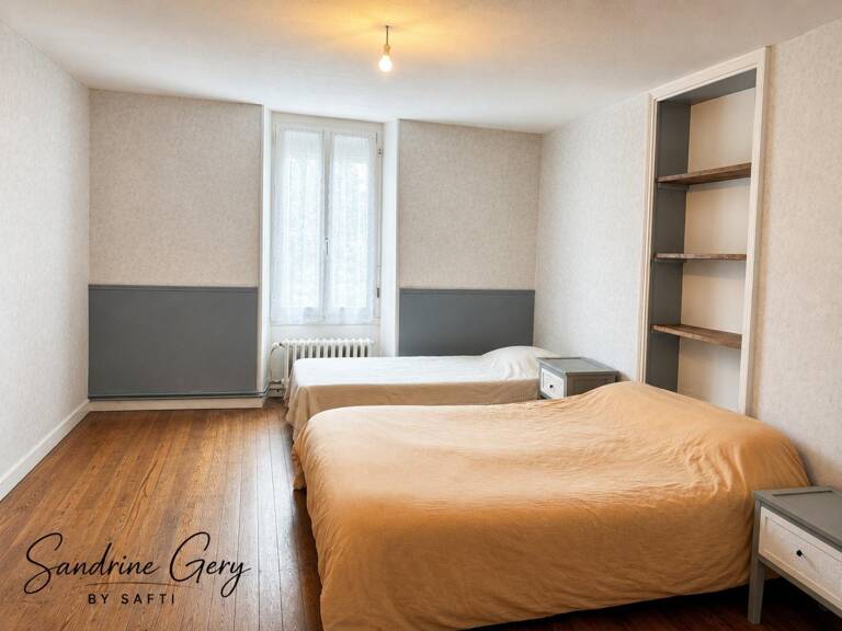 Saint-Martin-du-Limet  Maison 3 chambres avec garage et jardin de 350 m² — photo 1
