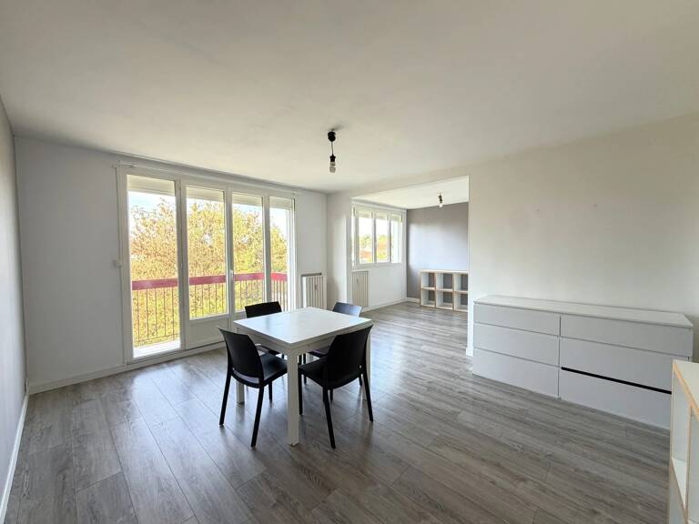 A louer, Appartement meublé 2 chambres Margny les Compiègne — photo 1