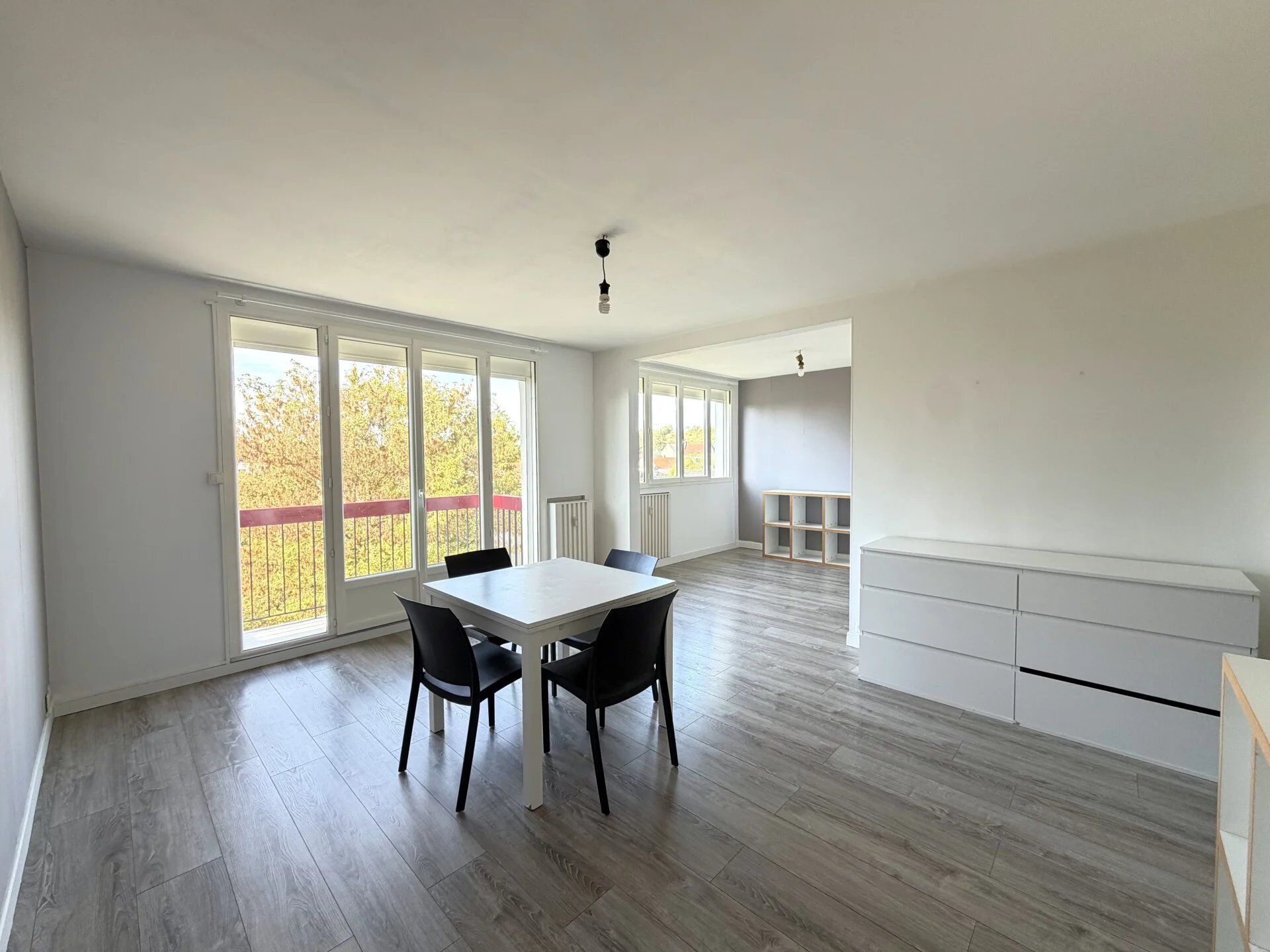 Appartement 3 pièces 74 m² · à Margny-lès-Compiègne · 74 m² · 895 €/mois