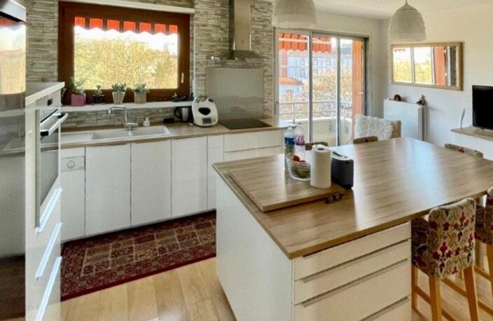 Rare à Reims, Apt 153 m², Vue Cathédrale + parking — photo 4