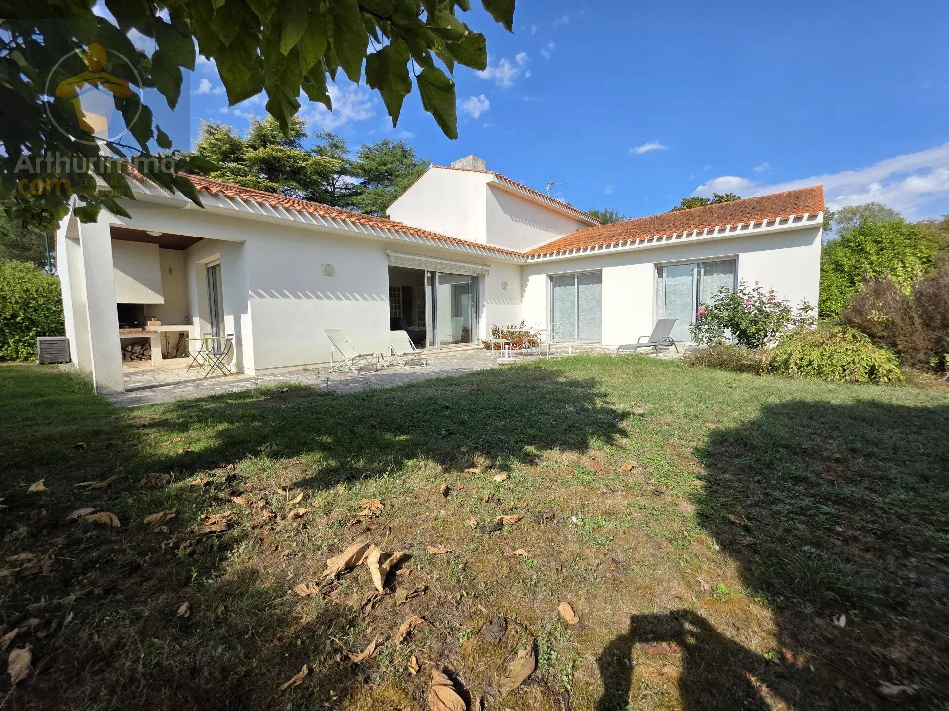 Maison 8 pièces 205 m² · à Machecoul-Saint-Même · 205 m² · 419 000 €