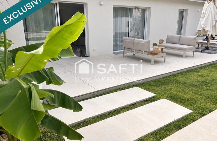 COUP DE COEUR- Une maison pleine de charme et de caractère de 92 m², 3 chambres, piscine et garage. — photo 2
