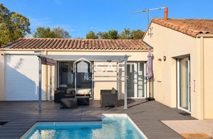 Agréable plain-pied avec piscine à Vouillé — photo 2