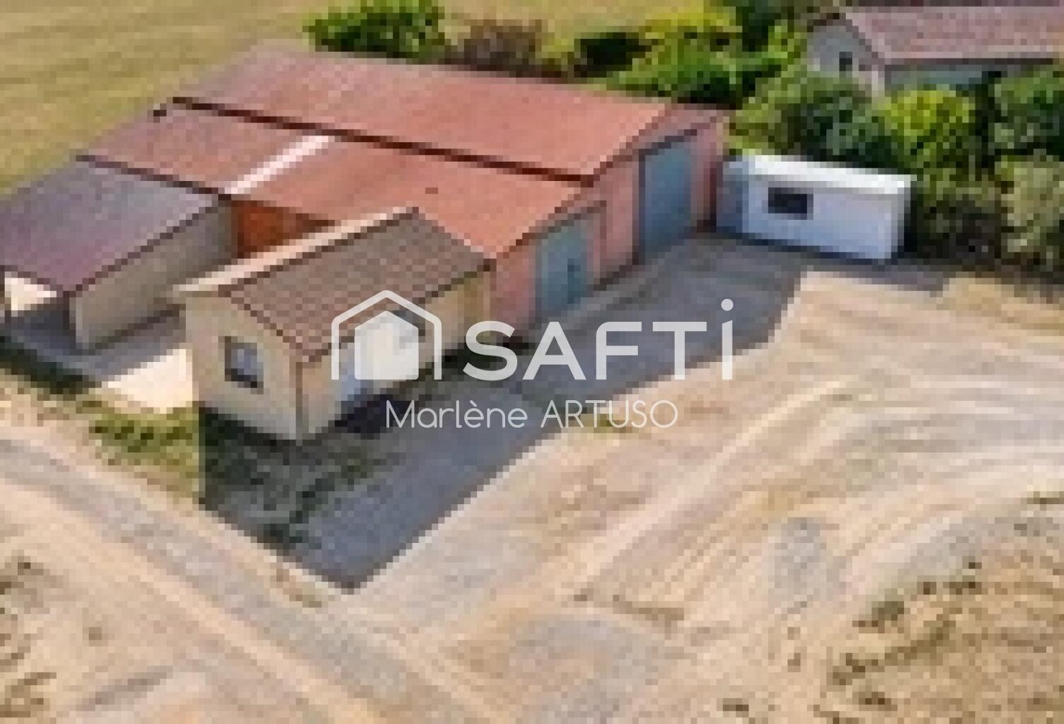 LES PUJOLS (09100)  ENTREPÔT 300 M² + BUREAU 20 M²  TERRAIN 1 600 M² — photo 1
