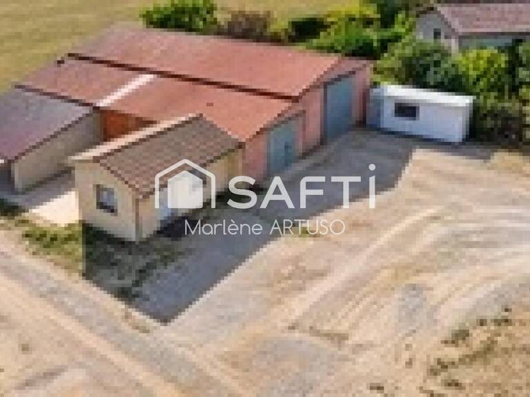 LES PUJOLS (09100)  ENTREPÔT 300 M² + BUREAU 20 M²  TERRAIN 1 600 M² — photo 1
