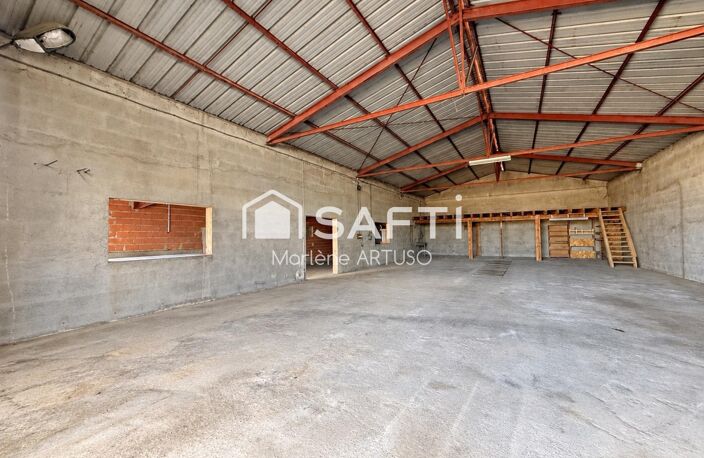 LES PUJOLS (09100)  ENTREPÔT 300 M² + BUREAU 20 M²  TERRAIN 1 600 M² — photo 3