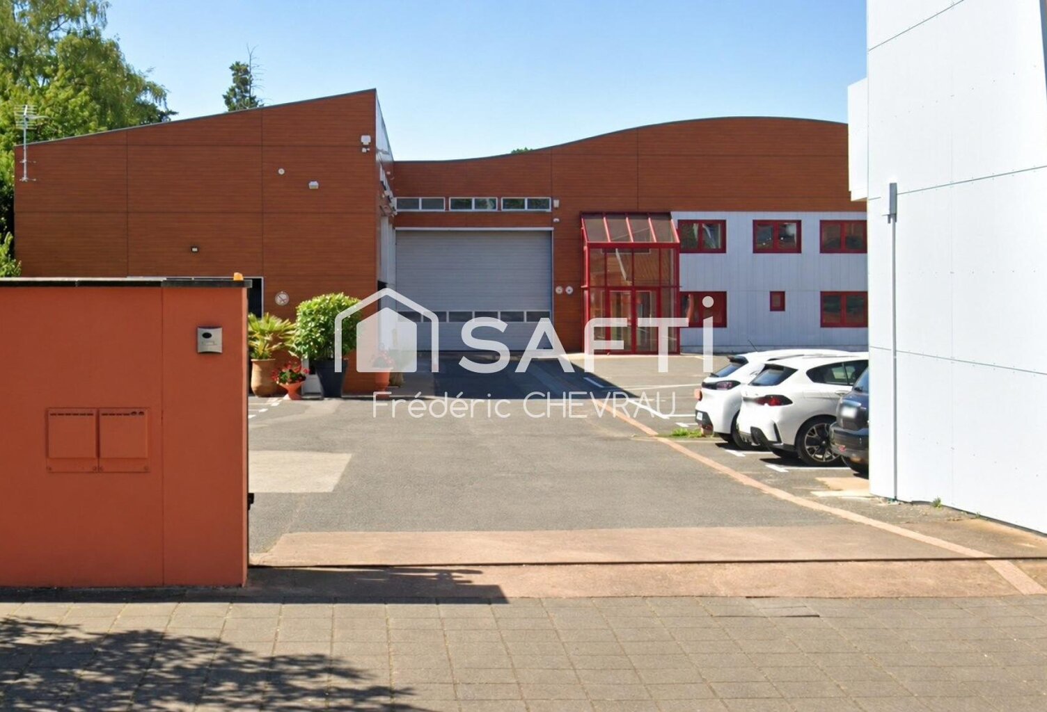 1 980 m² pour la croissance de votre entreprise — photo 1