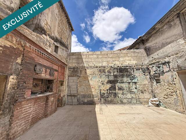 Maison avec un beau potentiel de rénovation au cœur du centre-ville ! — photo du bien