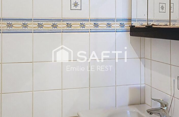 Studio à rénover au cœur de Plomodiern — photo 4
