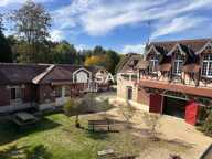 Village recherché , au coeur de la forêt Domaniale — photo 2