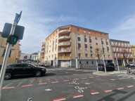 DERNIER ETAGE avec ascenseur Balcon +Box sécurisé Cave — photo 4