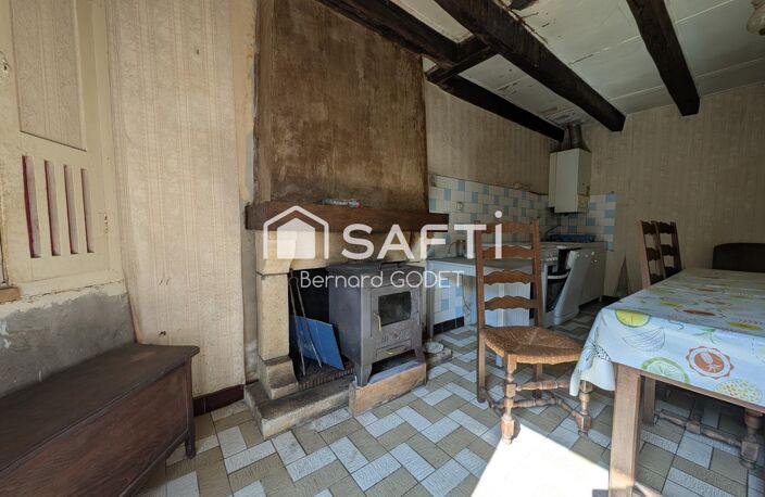 maison à rénover entièrement avec dépendance — photo 4