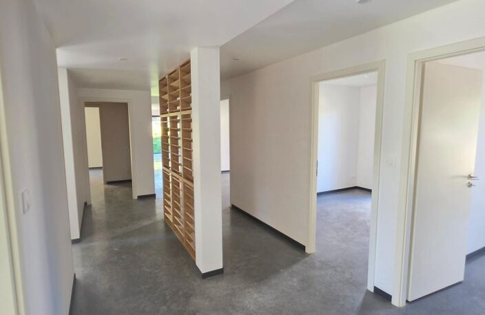 Maison neuve plein pied avec frais de notaire réduits — photo 4