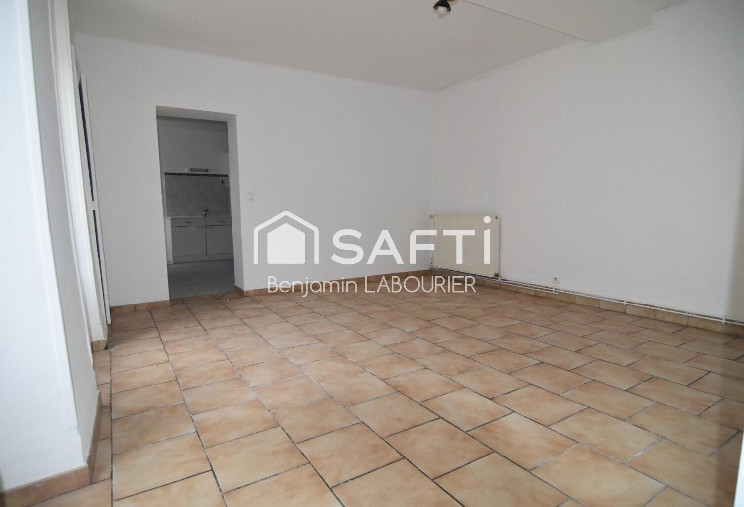 T2 en duplex avec parking et accès cave — photo 1