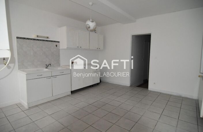 T2 en duplex avec parking et accès cave — photo 3