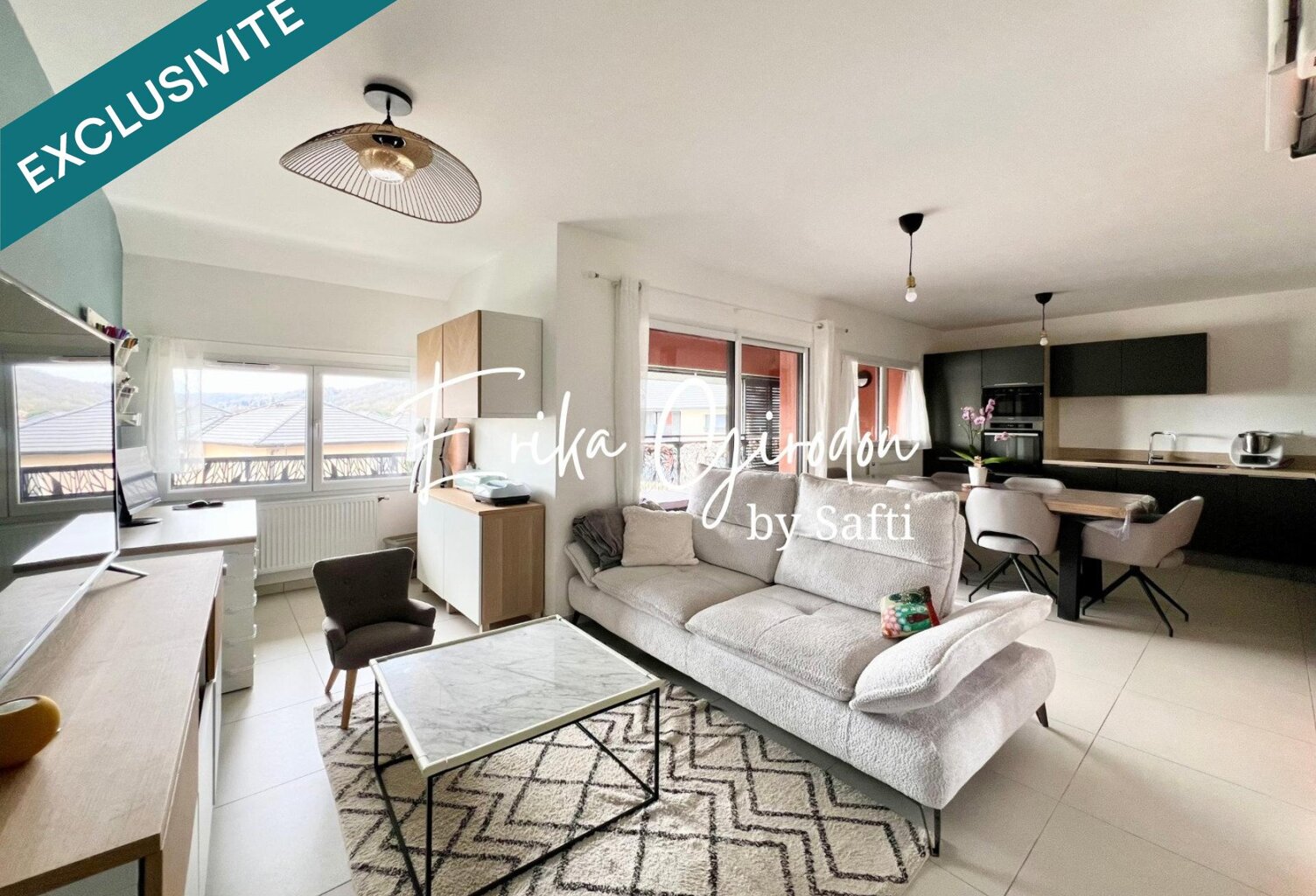 T4 avec balcon - Chambre parentale et stationnement — photo 1