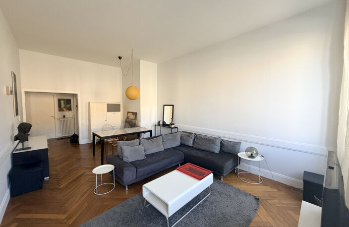 LYON 5 VIEUX LYON QUAIS IMMEUBLE ANCIEN APPARTEMENT TYPE 4 1 — photo 2
