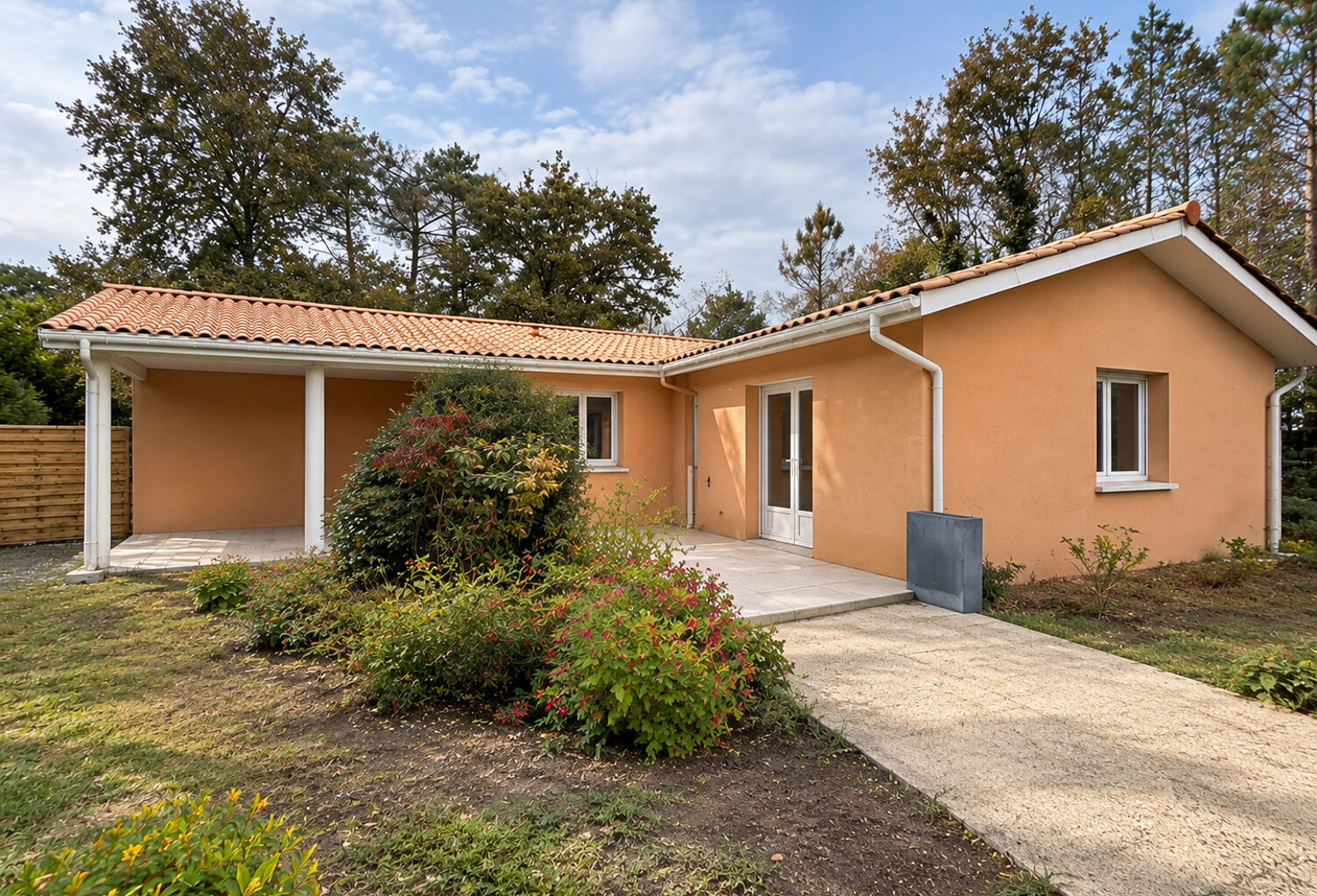 LÈGE-CAP-FERRET    Maison Plain-pied 3 pièce en lisière de f — photo 1