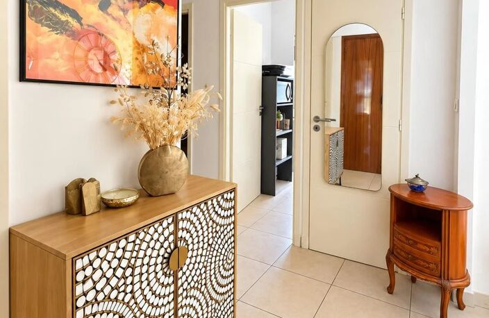Appartement lumineux avec vue mer à Le Cannet — photo 2