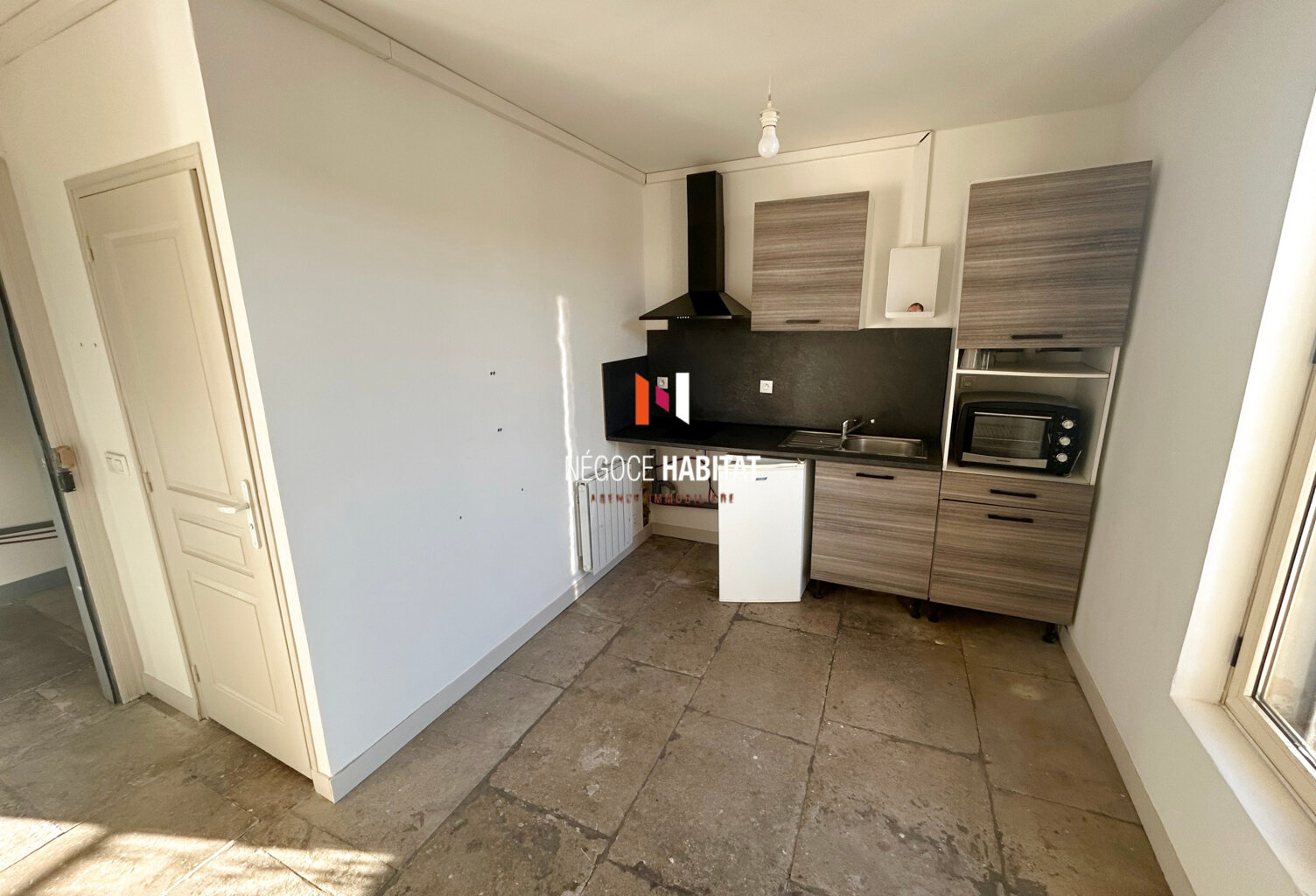 T1 BIS 26M2 VIDE - BAILLARGUES - DISPONIBLE FIN OCTOBRE — photo 1